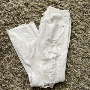 American Eagle White Tom Girl jeans Size 2